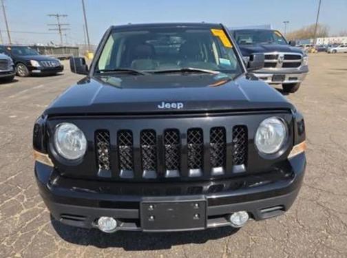 Black 2016 Jeep Patriot Sport