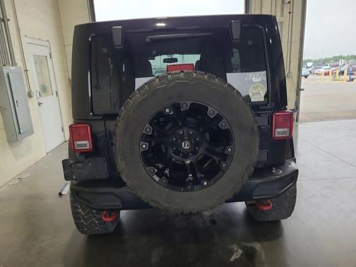 Black Clearcoat 2016 Jeep Wrangler Unlimited Rubicon