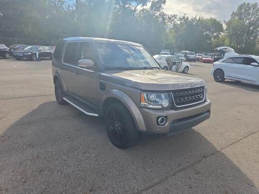 2016 Land Rover LR4 Base