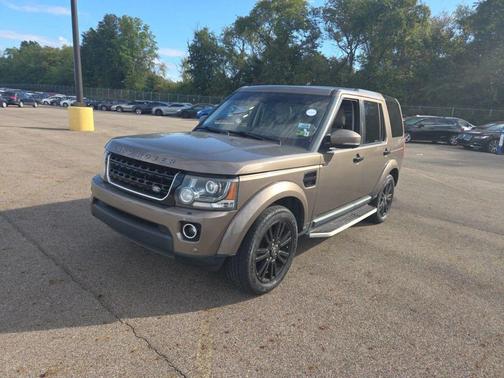 2016 Land Rover LR4 Base