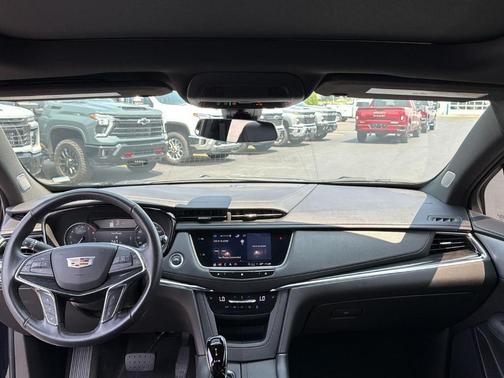 2021 Cadillac XT5 Premium Luxury