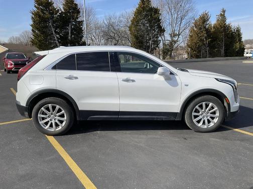 2019 Cadillac XT4 Luxury