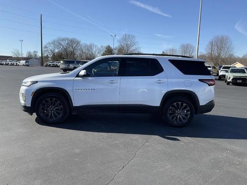 2023 Chevrolet Traverse RS
