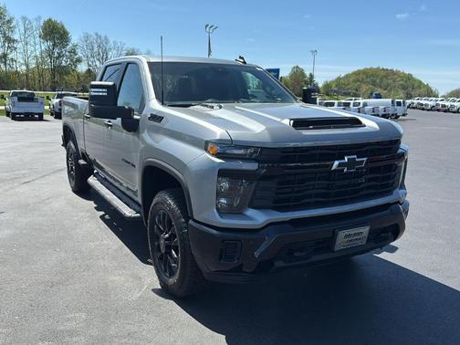 2025 Chevrolet Silverado 2500 Custom