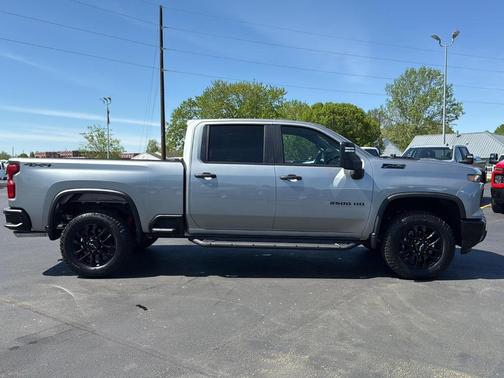 2025 Chevrolet Silverado 2500 Custom