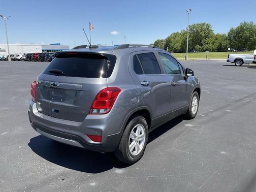 Satin Steel Metallic 2020 Chevrolet Trax LT
