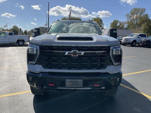2025 Chevrolet Silverado 2500 ZR2