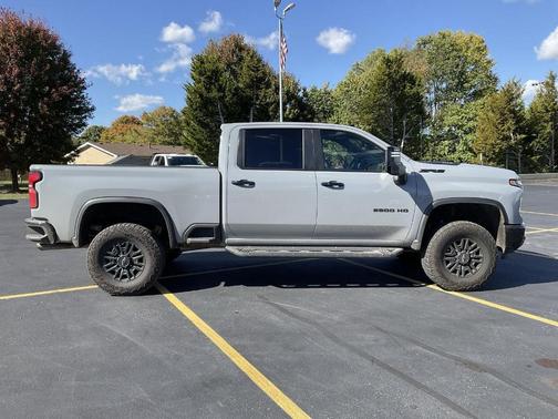 2025 Chevrolet Silverado 2500 ZR2