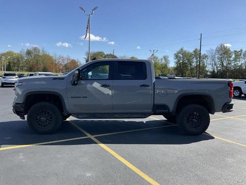 2025 Chevrolet Silverado 2500 ZR2