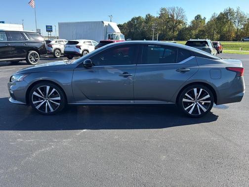 2020 Nissan Altima 2.5 SR