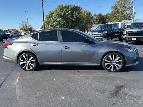 2020 Nissan Altima 2.5 SR