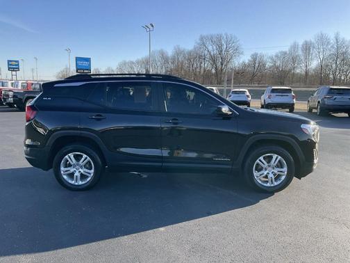 2021 GMC Terrain SLE