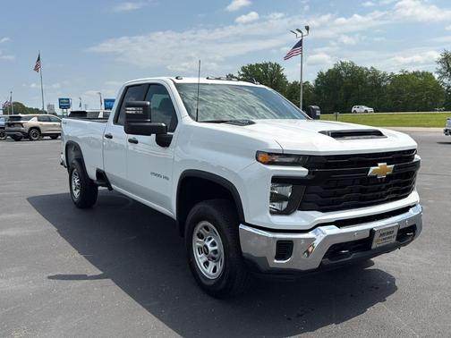 Summit White 2026 Chevrolet Silverado 2500 WT