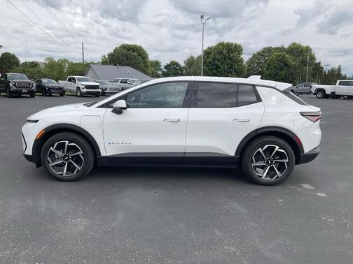 Summit White 2025 Chevrolet Equinox EV LT