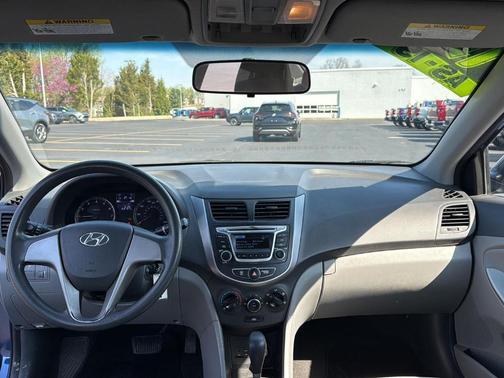2015 Hyundai Accent GLS