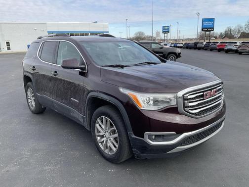 2017 GMC Acadia SLE-2