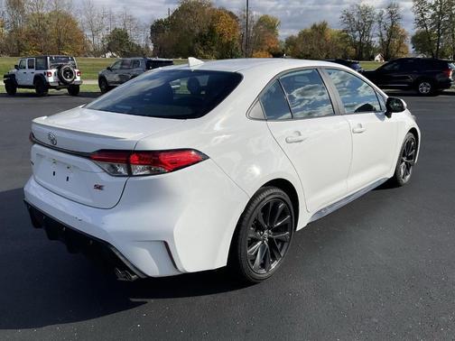 2025 Toyota Corolla SE