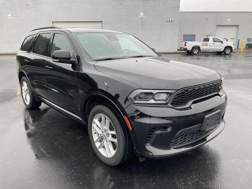 DB Black Clearcoat 2026 Dodge Durango GT