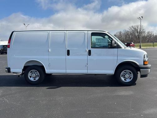 2026 Chevrolet Express 2500 Work Van