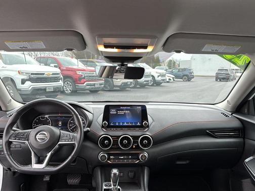 2023 Nissan Sentra SR