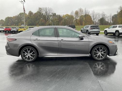 2023 Toyota Camry SE Nightshade