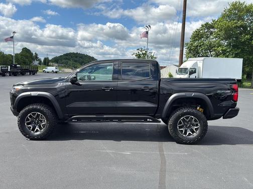2025 Chevrolet Colorado ZR2