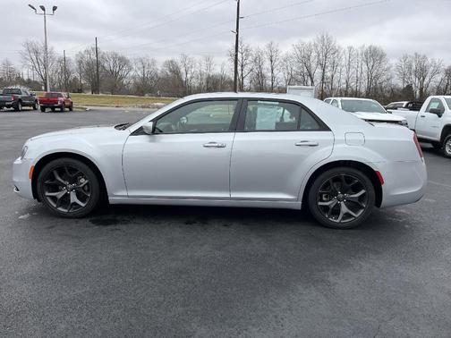 2023 Chrysler 300 S