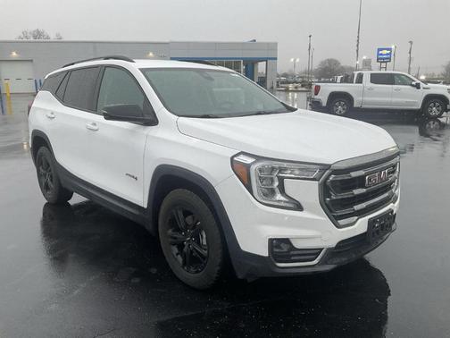 2022 GMC Terrain AT4