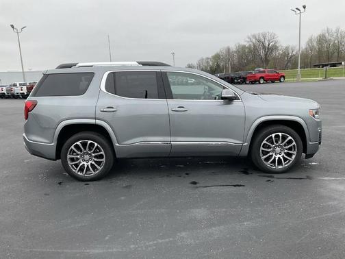 Sterling 2023 GMC Acadia Denali