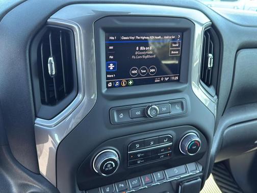 2025 Chevrolet Silverado 2500 Custom