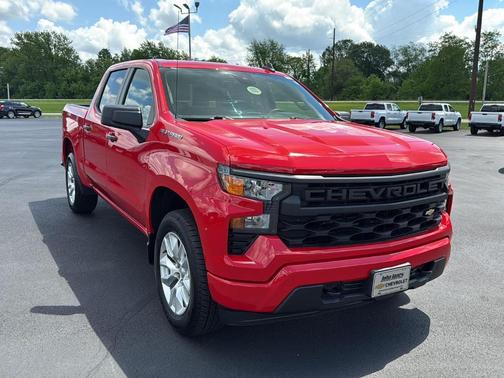 2023 Chevrolet Silverado 1500 Custom