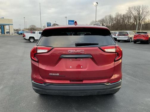 2023 GMC Terrain SLE