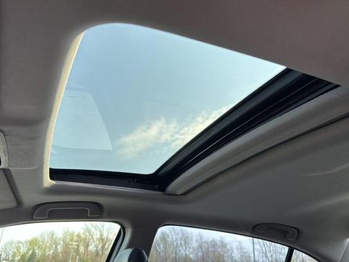 Modern Steel Metallic 2017 Honda Accord EX-L