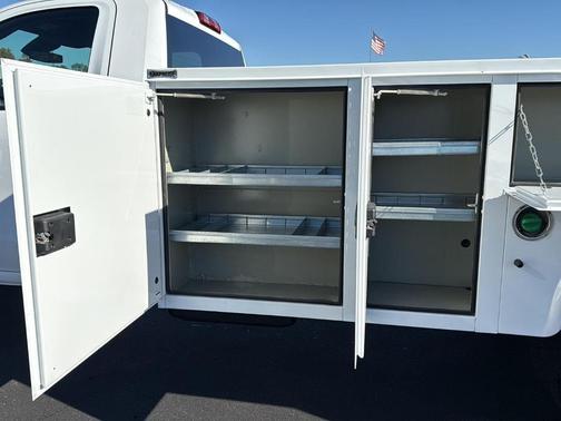 2026 Chevrolet Silverado 3500 WT