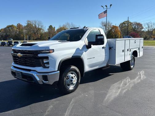 2026 Chevrolet Silverado 3500 WT