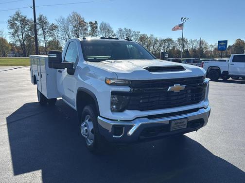 2026 Chevrolet Silverado 3500 WT