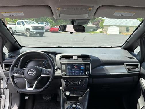 2023 Nissan Leaf S