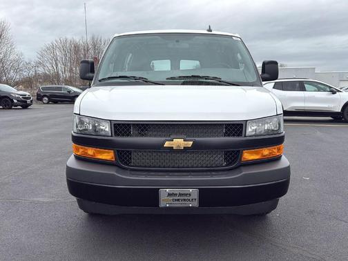 2024 Chevrolet Express 2500 Work Van