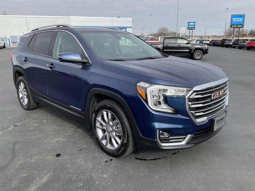 2023 GMC Terrain SLT