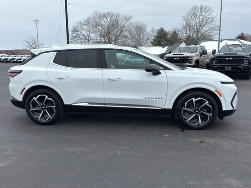 2024 Chevrolet Equinox EV LT