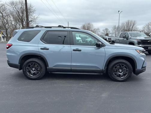 2024 Honda Pilot TrailSport