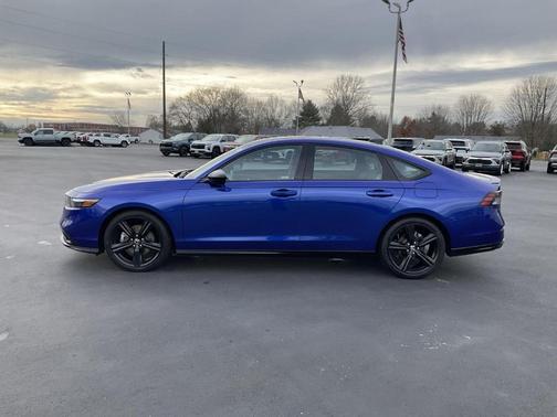 2023 Honda Accord Hybrid Sport-L