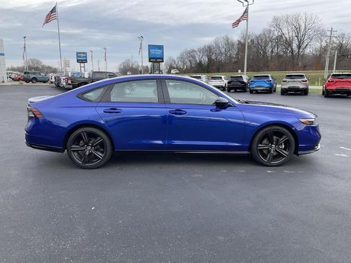 2023 Honda Accord Hybrid Sport-L