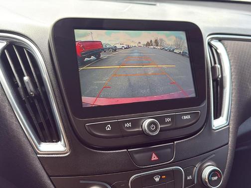 2017 Chevrolet Malibu 1LT