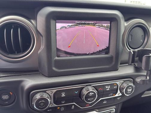 2022 Jeep Wrangler Sport