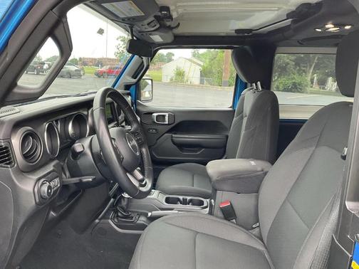 2022 Jeep Wrangler Sport