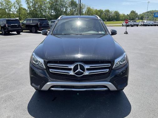 2018 Mercedes-Benz GLC 300 Base 4MATIC