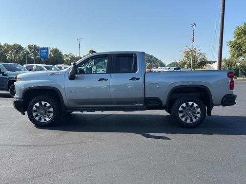 2024 Chevrolet Silverado 2500 Custom