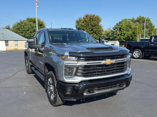 2024 Chevrolet Silverado 2500 Custom
