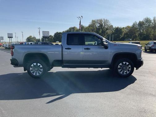 2024 Chevrolet Silverado 2500 Custom